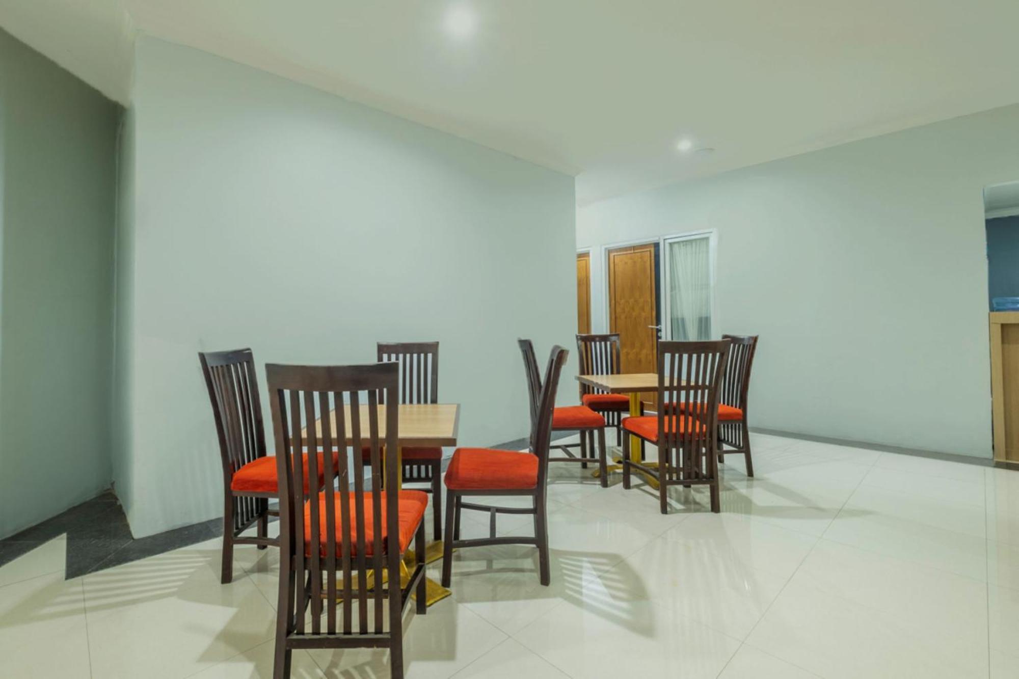 Oyo Living 2195 Al Jazeerah Residence Syariah Bandung Exteriör bild